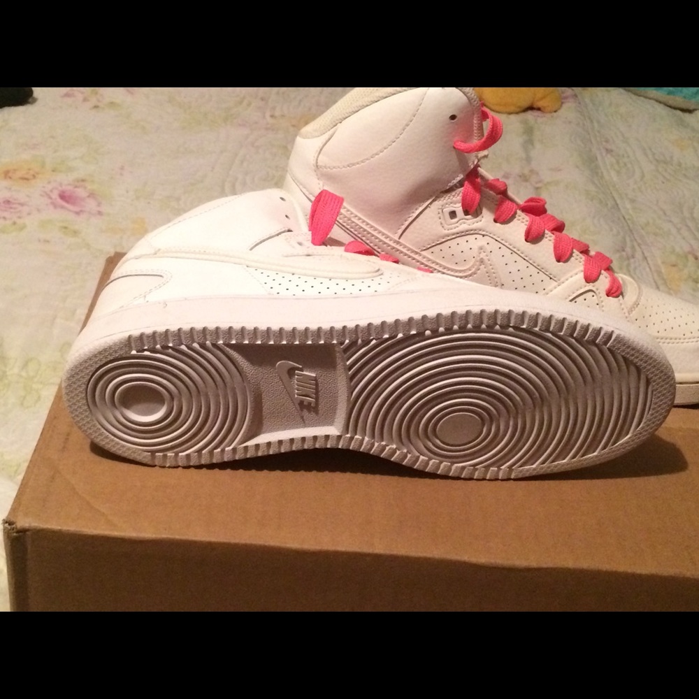 Nike shoes